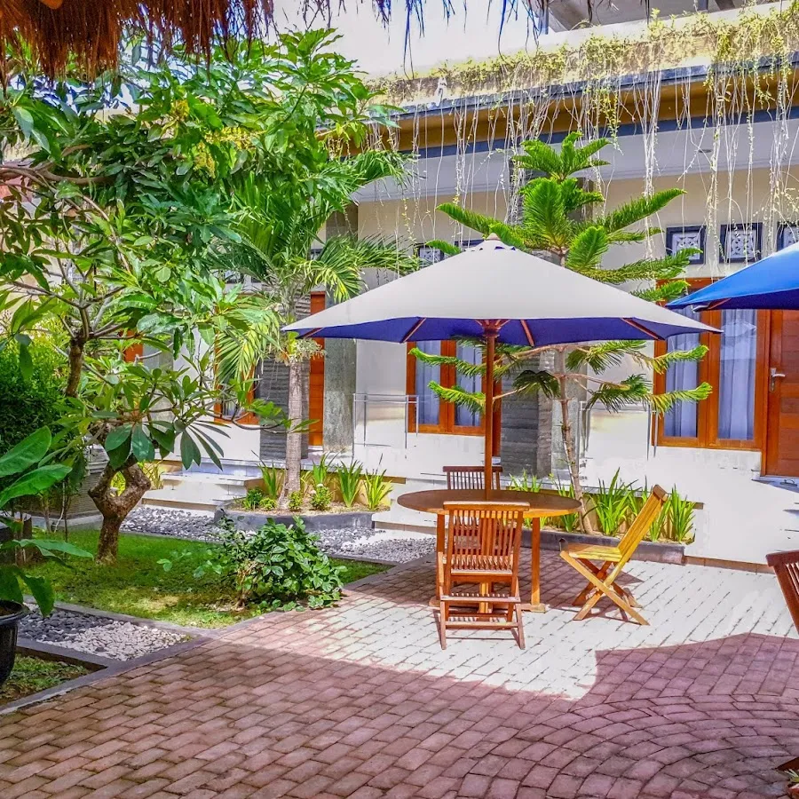 Ratu Guest House 2