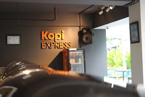 Zuri Express Jimbaran by ZHM 3