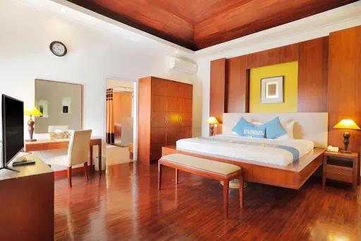 The Beverly Hills Bali 1