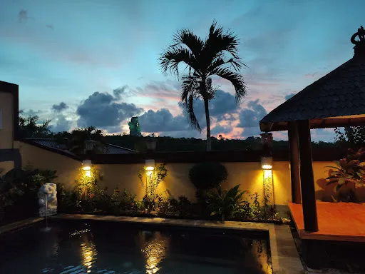 The Beverly Hills Bali 4
