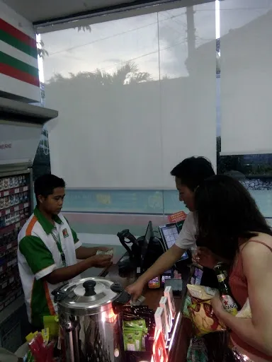 Mama Mart 4