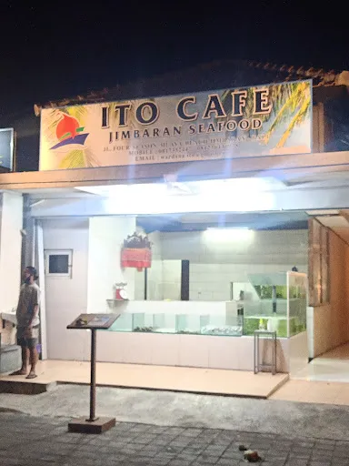 ITO CAFE JIMBARAN SEAFOOD 1