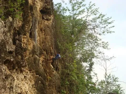 Pantai Mimpi Pondok Pemuda 2