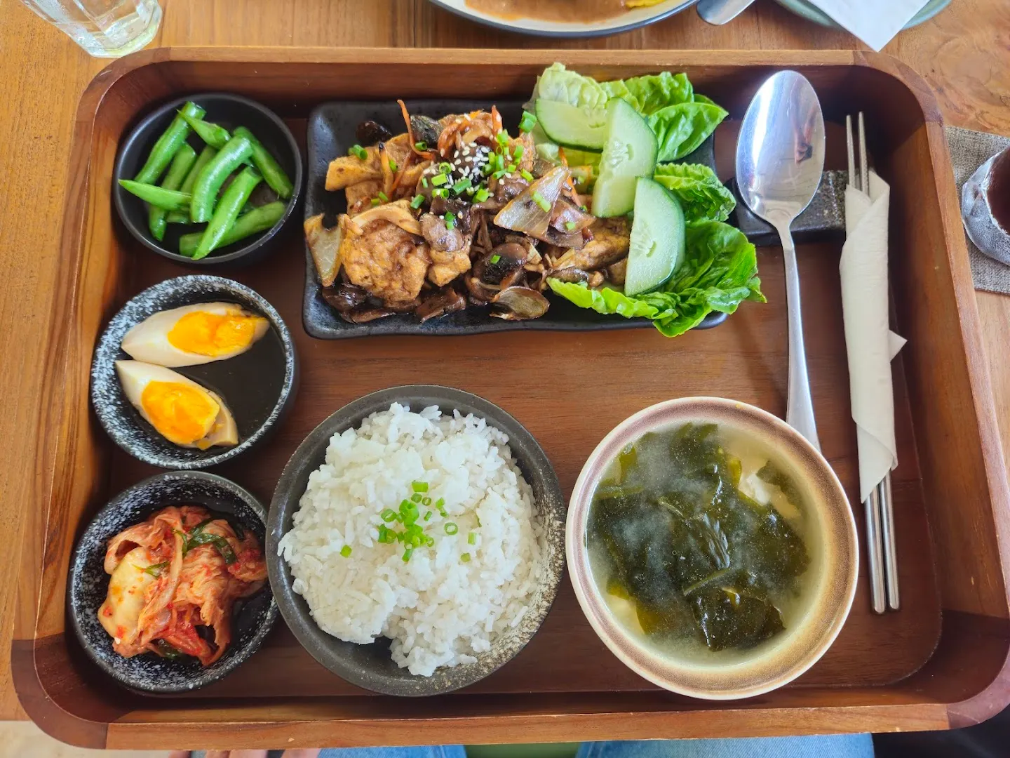 2Roots Bali — Restaurants & Cafés in Pecatu (4.8★) | Lokasi Bali