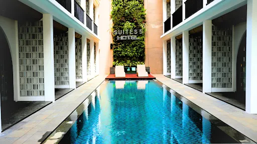 Suites5 Hotel 1