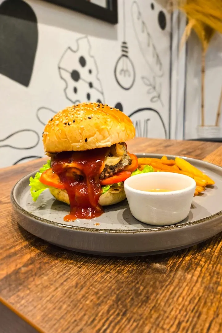 Noidea burger joint 99 2