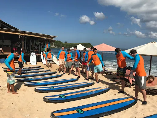 Balangan Wave Surf School 3