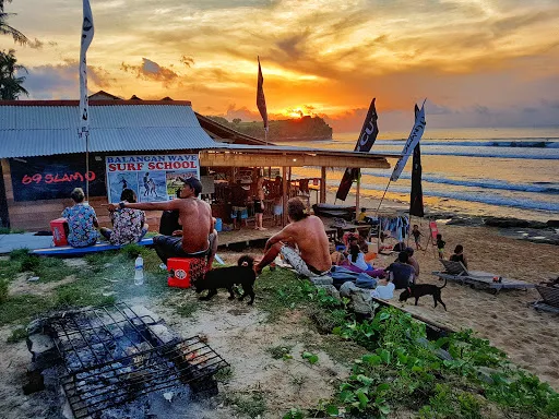 Balangan Wave Surf School 4
