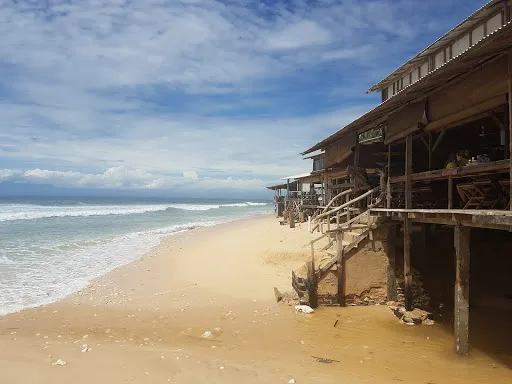 The Fins Nerni Balangan Beach 3