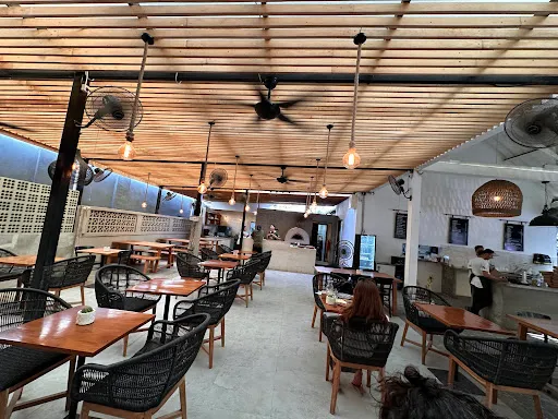 NOURISH CAFE ULUWATU 4