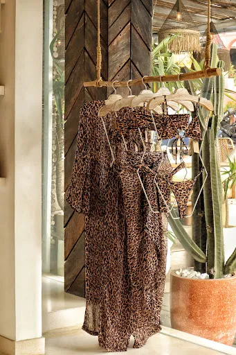 ARUN BEACHWEAR PADANG PADANG 2