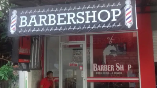 BARBERSHOP TUBAN 2