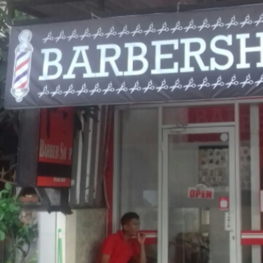 BARBERSHOP TUBAN 4
