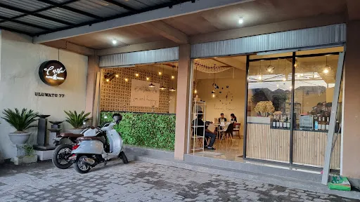 C-Café Jimbaran 3