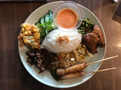 Sate Senayan, Sidewalk Jimbaran 4