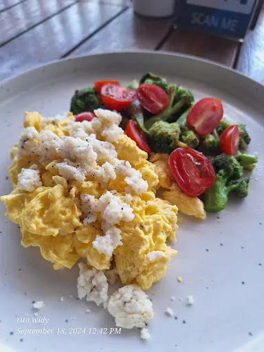 The Butternuts Bistro & Coffee 2