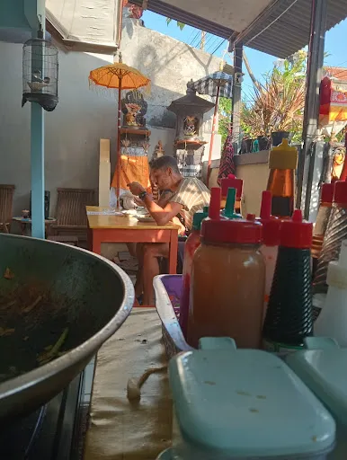 Warung Rajapala Pak Robert 2