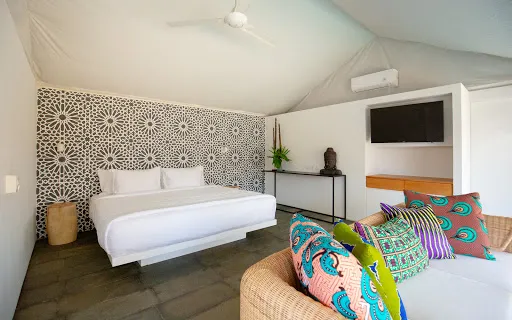 Origin Uluwatu 1