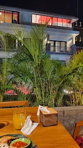 Nasi Tempong Alam Nusantara 3