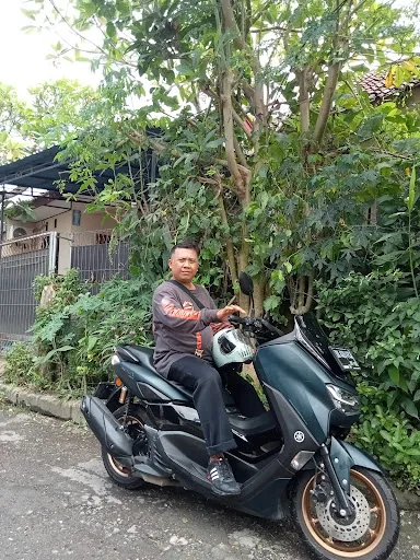 KADEK RENT BIKE