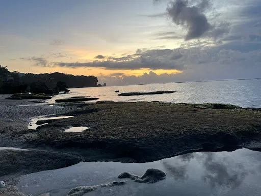 Pantai Pemutih 3