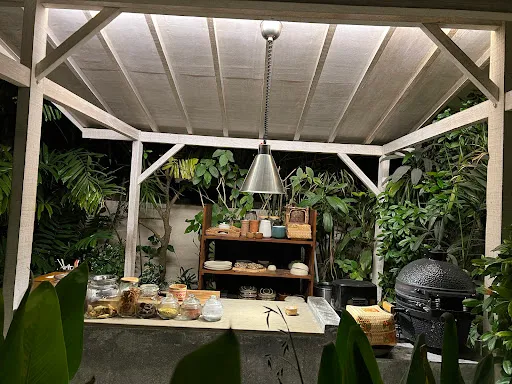 TELU Bar at Four Seasons Resort Bali at Jimbaran Bay 3