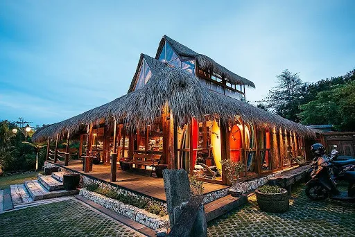 Drifter Surf Shop Cafe & Gallery 2