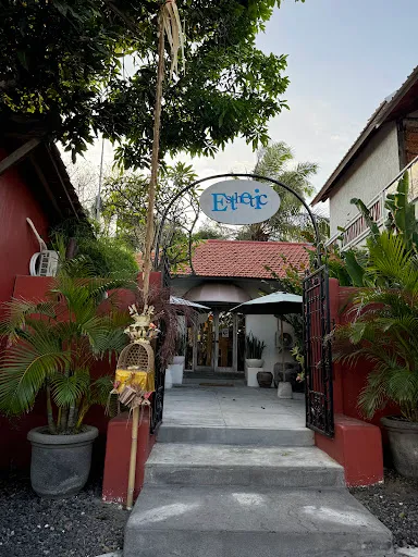 Esthetic Salon & Beauty Care Uluwatu 4