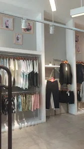 blood+bone Padang - Padang 1