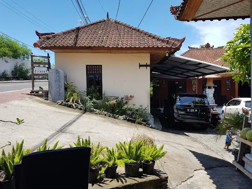 Padang Padang Sari Guest House Bali RedPartner