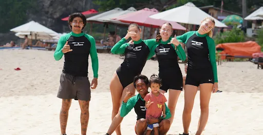 Froggy Surf School Balangan 1
