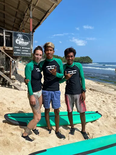 Froggy Surf School Balangan 4
