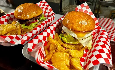 Oribinal Burger (by Ketumbar Studio) 3