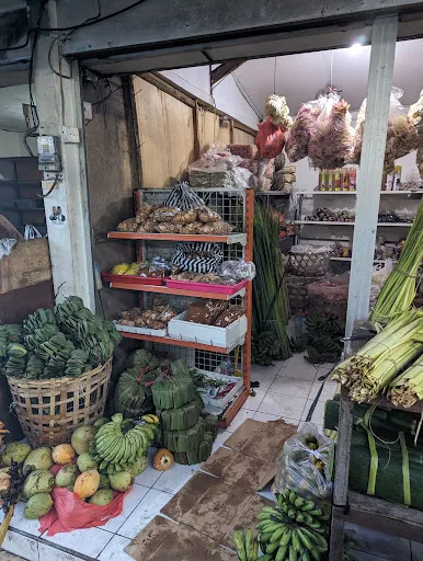 PASAR TRADISIONAL ALAS KUSUMA 1