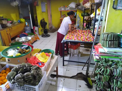 PASAR TRADISIONAL ALAS KUSUMA 3
