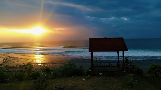 Balangan cliff sunset point 1