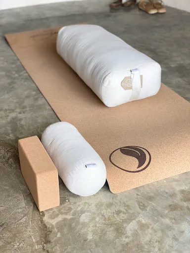 YinSide Yoga Store 4