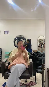 Kriss Salon & Relaxing Bali 4