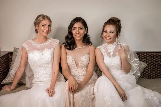 Alexa Make up & Hair Artist l healthy l Beauty 1