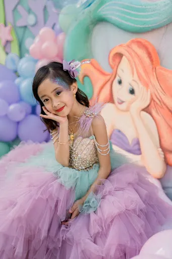 Alexa Make up & Hair Artist l healthy l Beauty 2