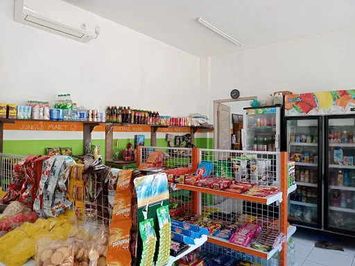 Jungle mart pecatu