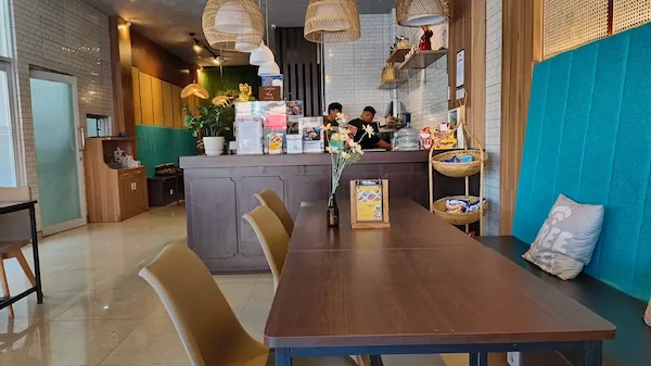 Milton Café 4