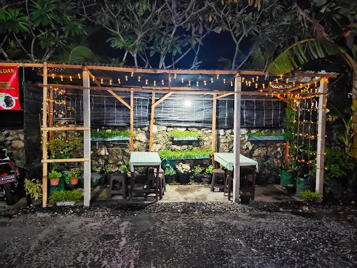 MIE SOP AYAM MEDAN 4