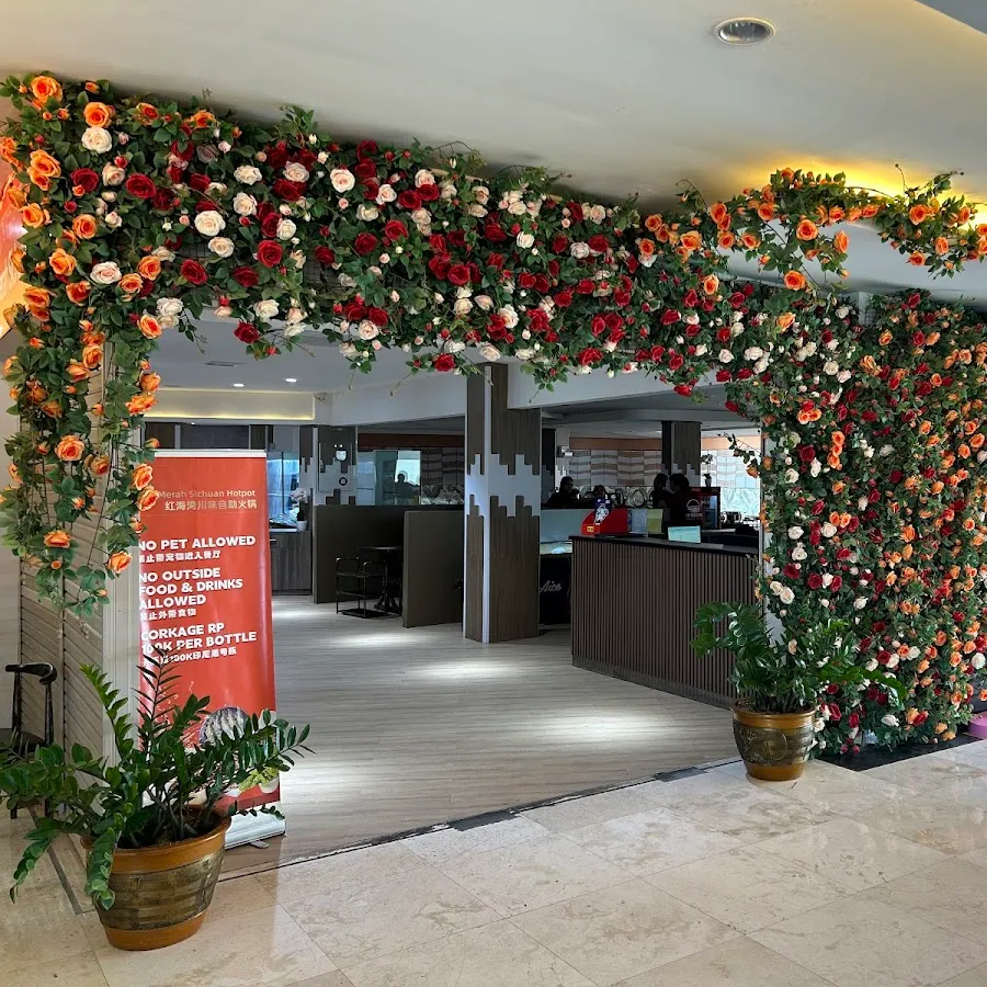 Teluk Merah Sichuan Hot Pot 巴厘岛红海湾川味自助火锅 3