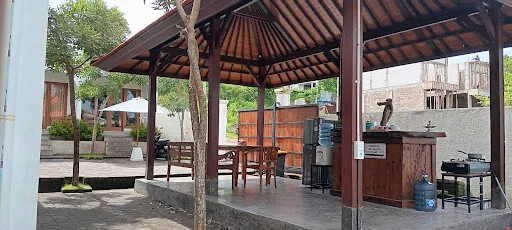 The Balangan Hotel 3