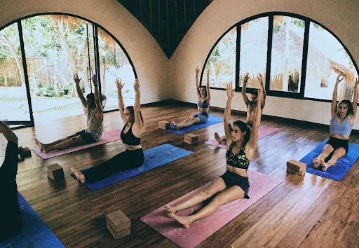 La Tribu Bali - Yoga Uluwatu Bali - The Art of Movement 2