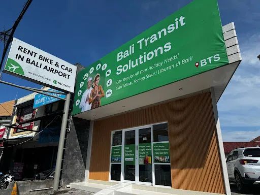 BTS Sewa Mobil Bandara Bali 24 Jam | Paket Wisata Supir dan Lepas Kunci | Rent Car Bali Airport 24 Hours 4