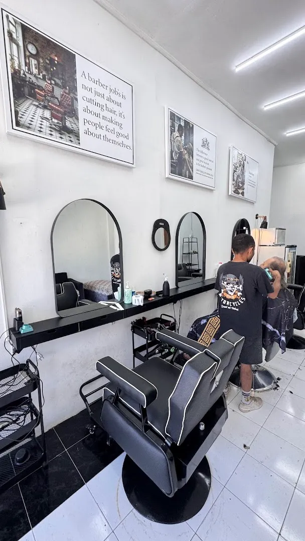 Barber Jones Ungasan 2