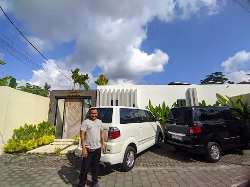 Transport Bali Service 1