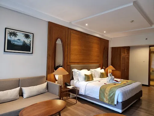 Royal Tulip Springhill Resort Jimbaran 1